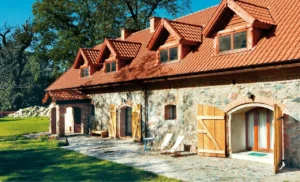 Adaptacja starych budynków gospodarczych na cele mieszkalne