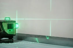 laser krzyżowy remontowy